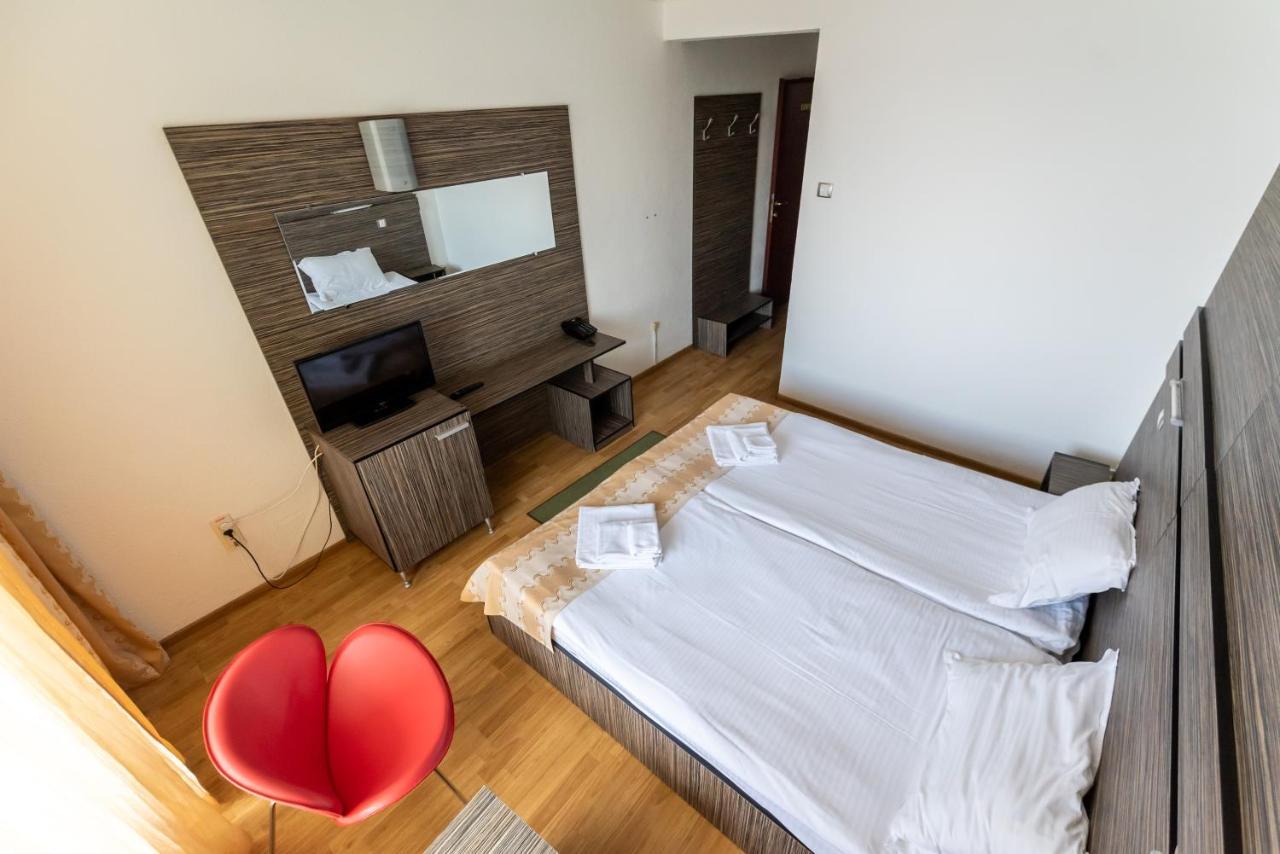Hotel Capitol Jupiter Eksteriør billede