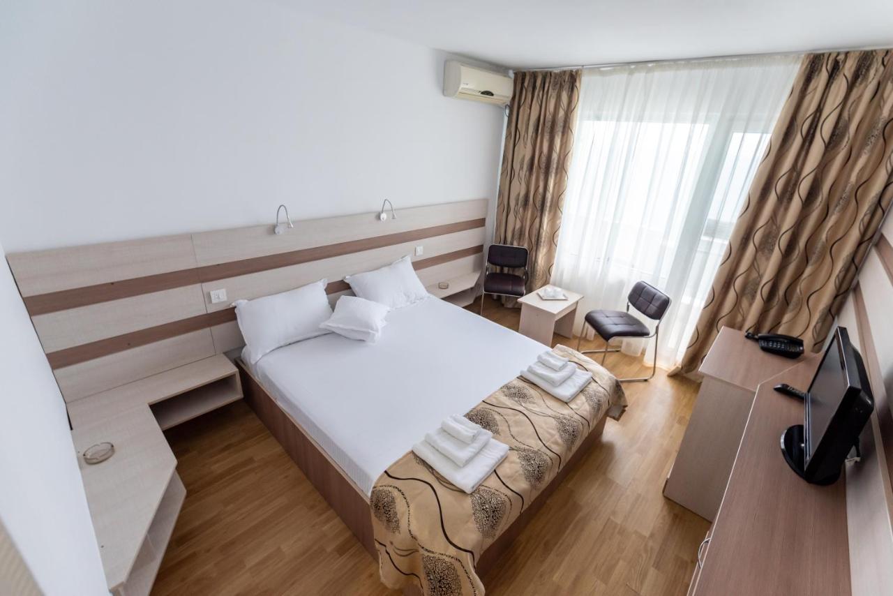 Hotel Capitol Jupiter Eksteriør billede